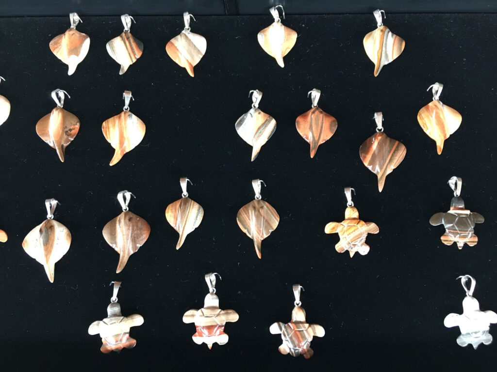 Launa's Caymanite Jewelry